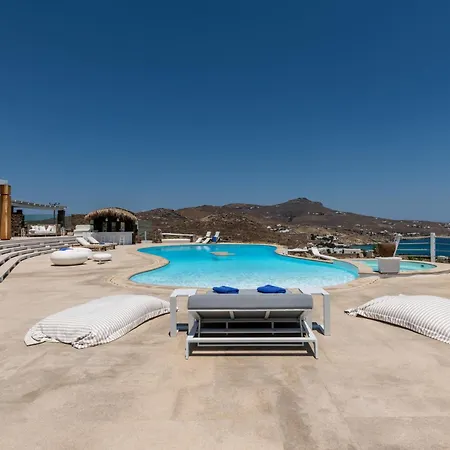 Villa Alegria Estate - 14 Bedrooms Option