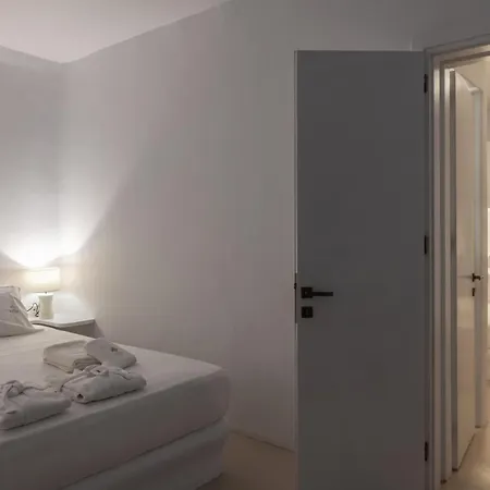 Alegria Estate - 14 Bedrooms Option كالافاتيس